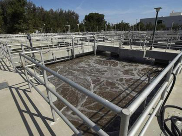 污水处理是怎样把污水重新变干净呢？